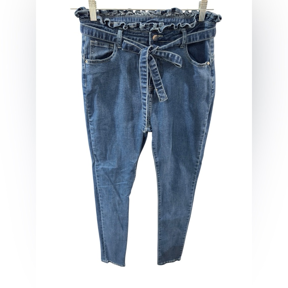SHEIN Dark‎ Blue Skinny Jeans with Belt